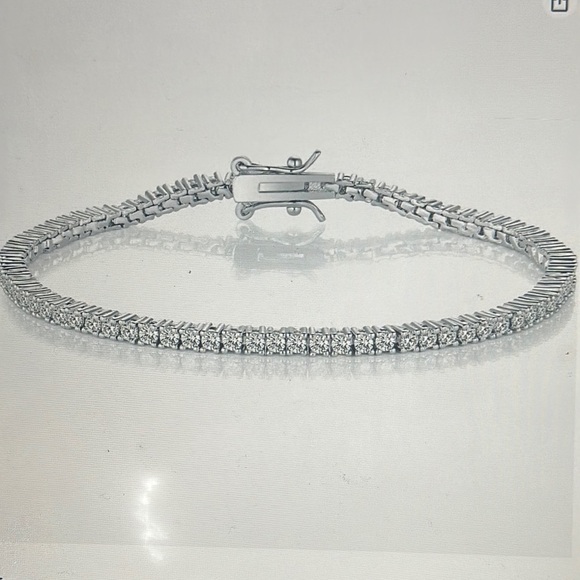 Jewelry - Elegant Silver Tennis Bracelet Femsme 2.0mm